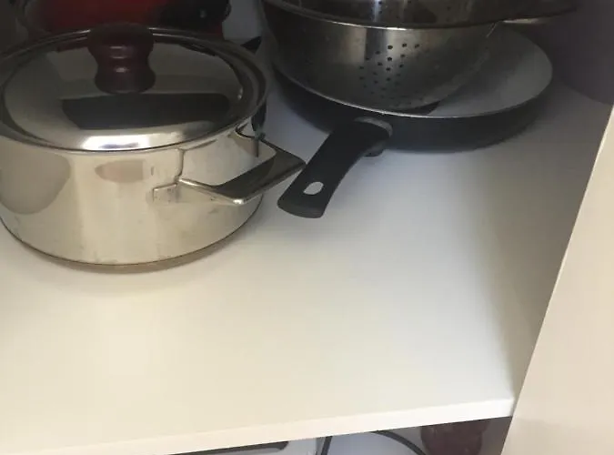 Ravi 1, 아파트 페르누